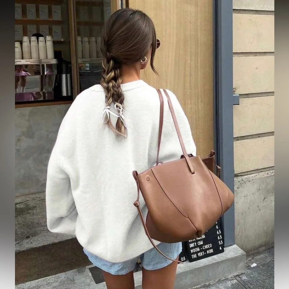 OUT OF STOCK Oversized cozy knit sweater preppy light yellow - Picture 6 of 12